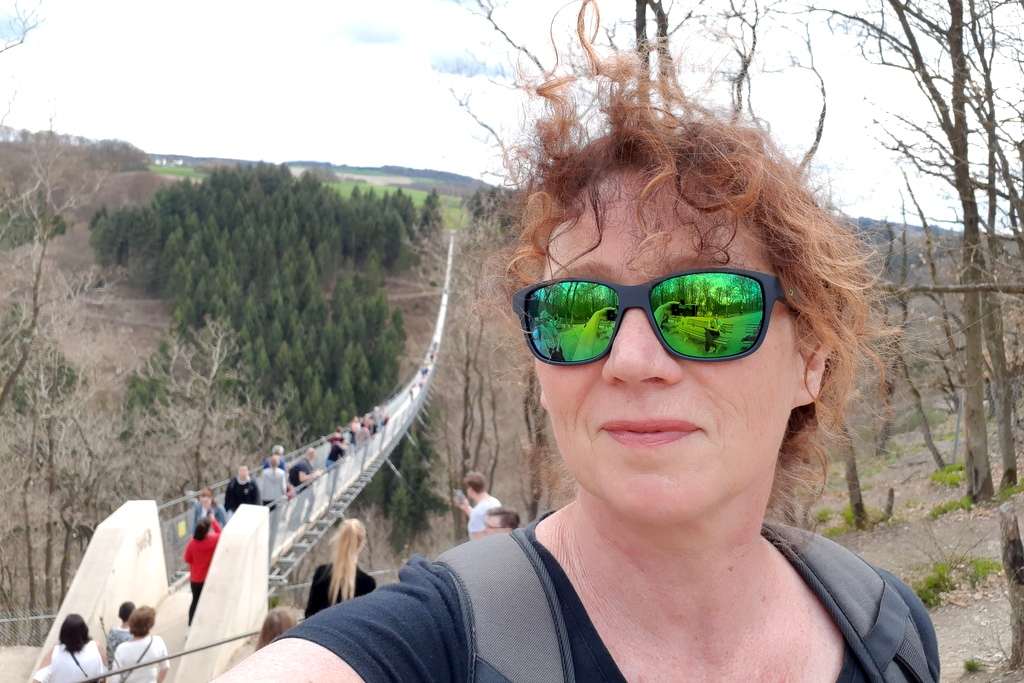 Geierlay hangbrug - selfie - wandelvrouw