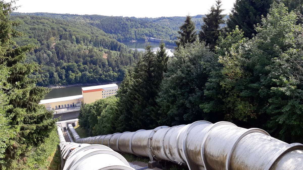 Harz - waterkrachtcentrale - enorme buizen - rappbodetal
