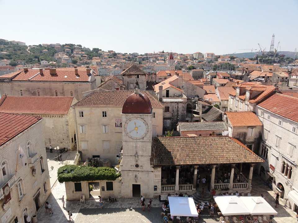 above-the-roofs-of-trogir-73175_960_720 free image pixaby