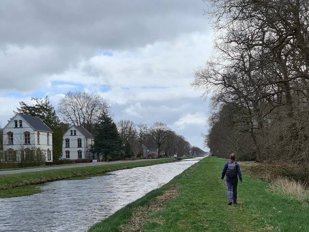 Wandelluistertocht het Pauperparadijs