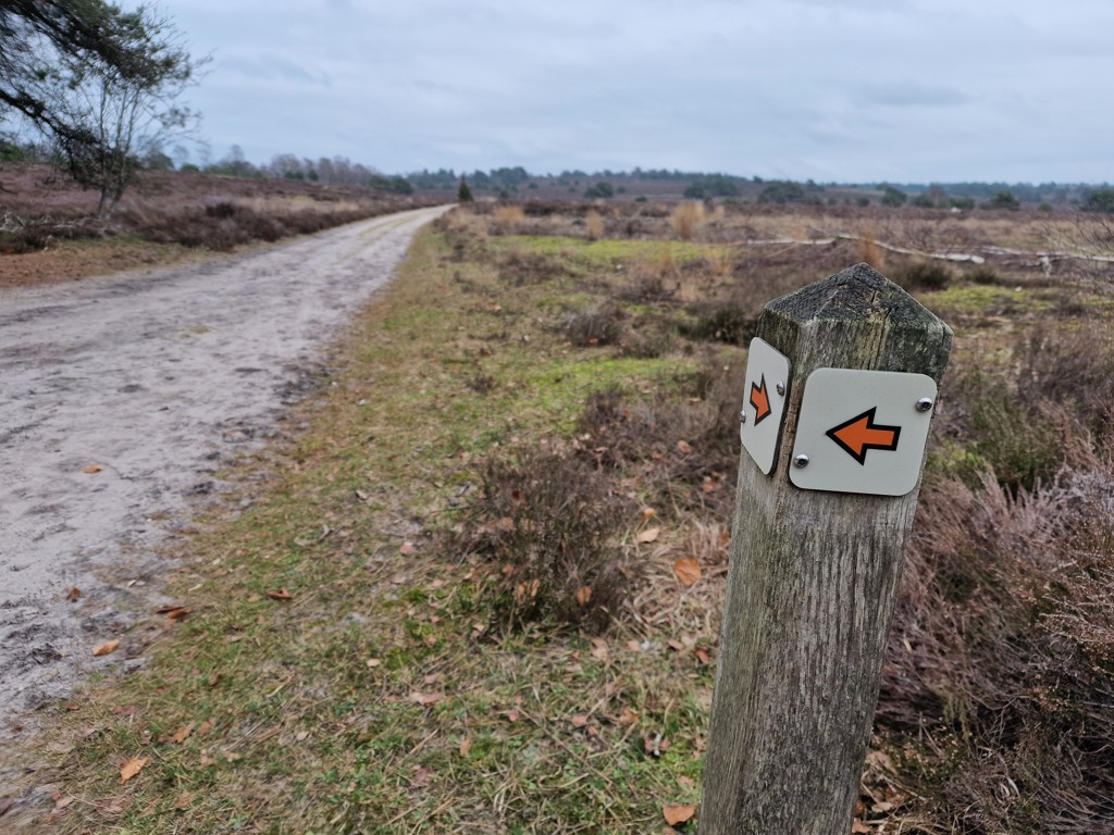 Landgoedroute de Sprengerberg, oranje pijlen