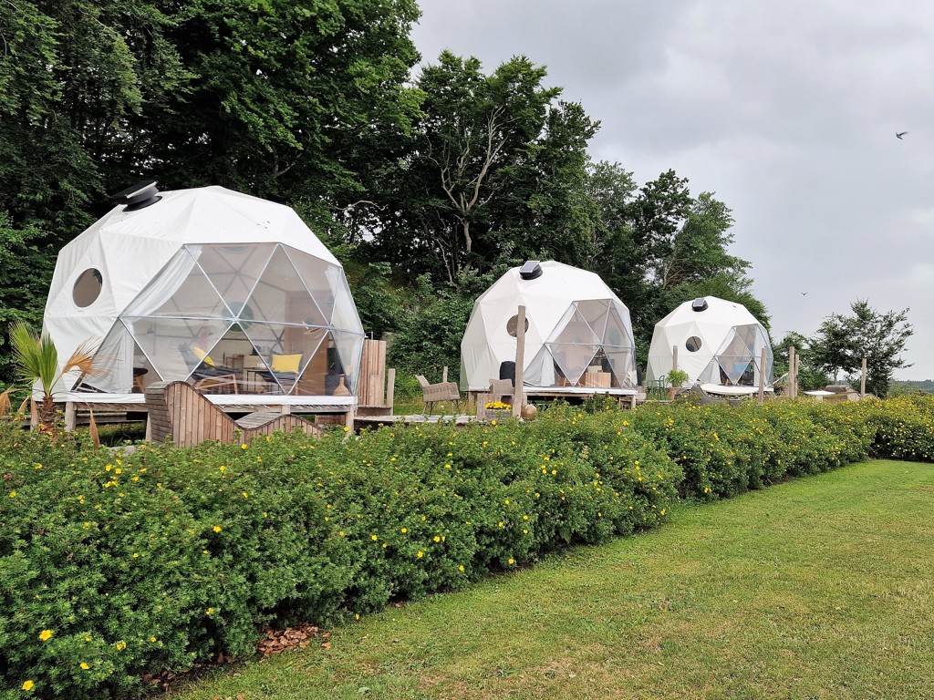 3 fjord bubbels (glamping tenten) op de Mariager Camping