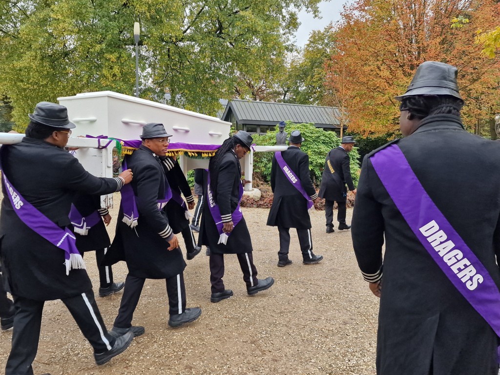 Surinaamse begrafenis - De Nieuwe Ooster - begraafplaats